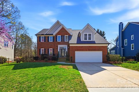 1108 Foxfield Road