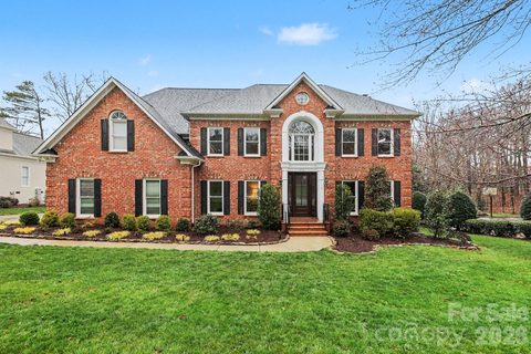 8710 Oakthorpe Drive sold home in Kensington At Ballantyne, Charlotte, NC