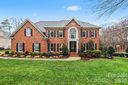 8710 Oakthorpe Drive sold home in Charlotte, SC