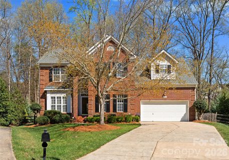 8905 Leitrim Court sold home in Kingston Forest, Charlotte, NC
