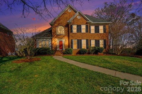 196 Oakmont Drive sold home in Oak Valley, Advance, NC