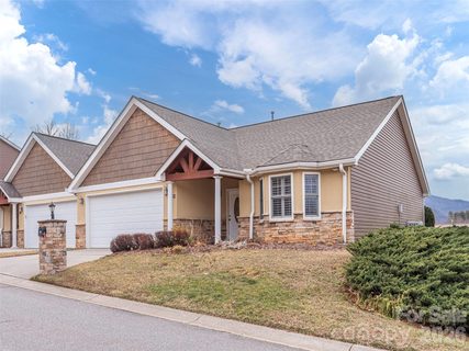 62 Denali Lane sold home in Castle Creek Village, Waynesville, NC