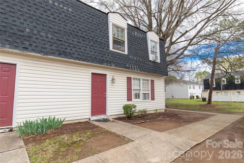 2222 Yorkhills Drive sold condo in Timberstone, Charlotte, NC