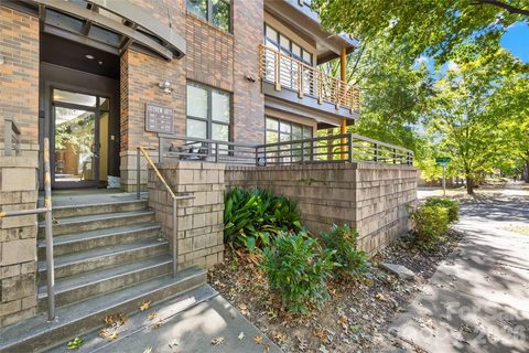 706 N Davidson Street active home in Cityview Lofts, Charlotte, NC