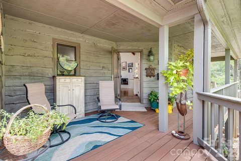 133 Club House Drive active home in Mountain Air, Burnsville, NC