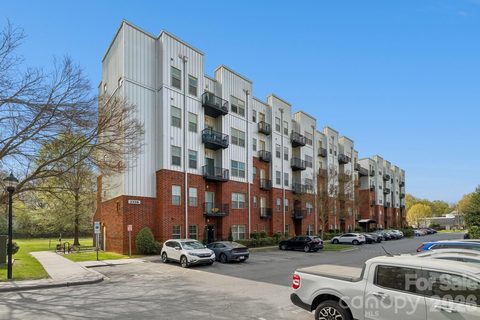 Homes in 28Th Row, Charlotte