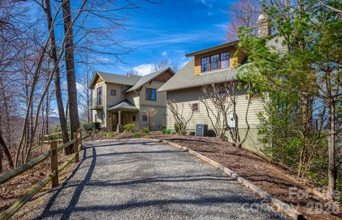 192 Woodruff Lane active home in Creston, Black Mountain, NC