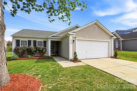 6714 Wicked Oak Lane sold home in Oakdale Green, Charlotte, NC