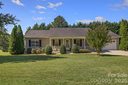 1254 Heritage Farm Road sold home in Hickory, SC