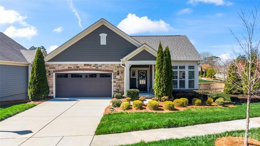 8020 Parknoll Drive active home in The Courtyards Of Huntersville, Huntersville, NC