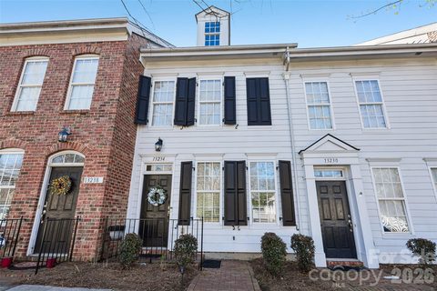 13234 Eastfield Village Lane sold home in Eastfield, Charlotte, NC