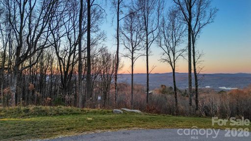 198 Mossy Rock Way active home in Couch Mountain, Fletcher, NC