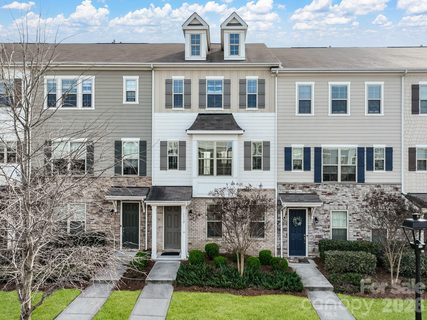 1112 Doveridge Street active home in Hadley At Arrowood Station, Charlotte, NC