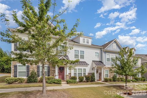 15107 Meacham Farm Drive sold townhome in Bryton Townhomes, Huntersville, NC