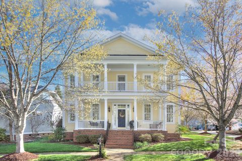 Previously sold for $643,000