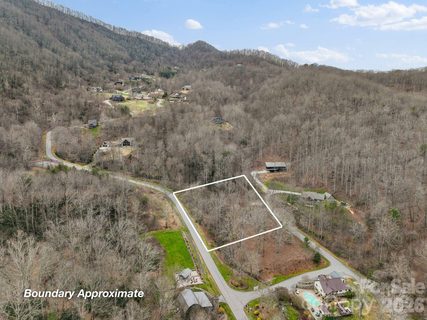 9999 Talking Rock Lane sold home in Blue Mist Farms, Leicester, NC