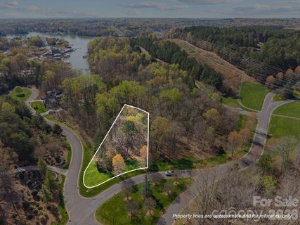 2001 Beauhaven Lane active lot in Reflection Pointe, Belmont, NC