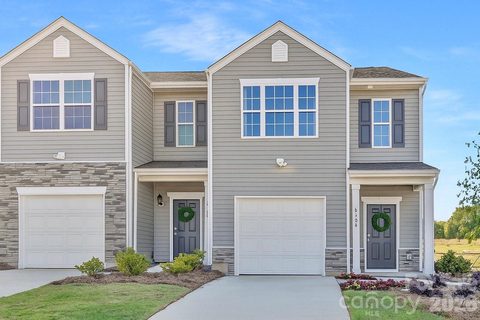 108 Parmiter Way active home in The Townes At Troutman, Troutman, NC