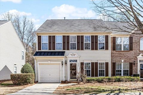 2301 Whitford Lane active home in Park South Station, Charlotte, NC