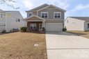 1504 Sunflower Field Place sold home in Matthews, SC