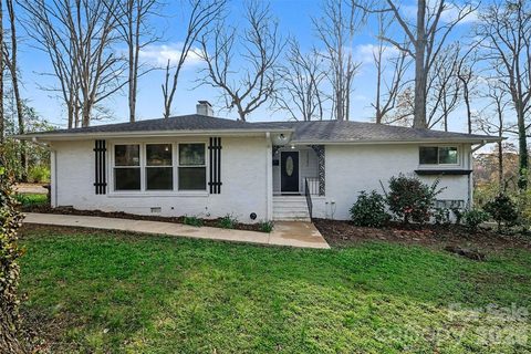 1548 Westbrook Circle active home in Wesley Park, Gastonia, NC