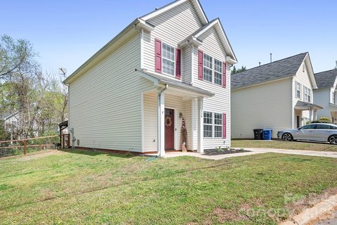 Homes in Underhill Village, Mooresville