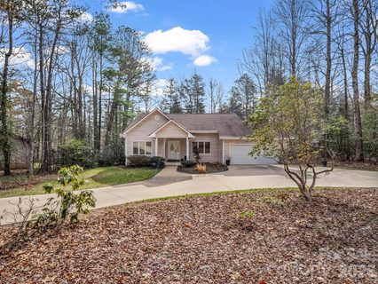 5 Hearthstone Lane sold home in Greenbriar, Flat Rock, NC