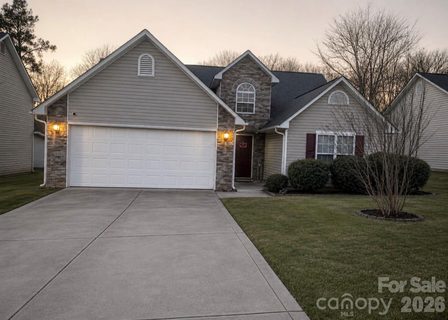 2636 Thistle Brook Drive pending home in Remington Estates, Concord, NC