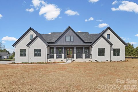 Homes in Edmunds Farm, Clover