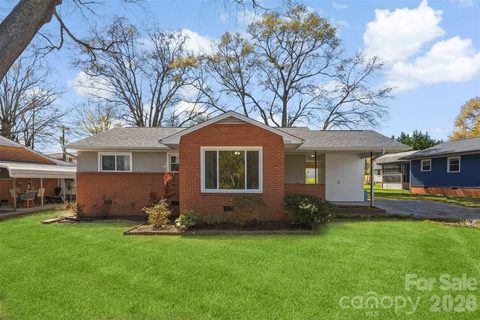 1213 E Park Drive active home in East Park, Gastonia, NC