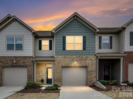 5218 Spanish Ivy Lane sold townhome in The Greens, Indian Land, SC
