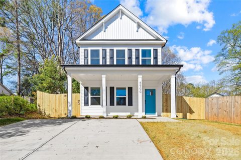 6900 Barrington Drive sold home in Hope Valley, Charlotte, NC