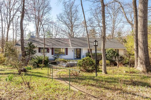3113 Primrose Drive sold home in Grimesdale, Hendersonville, NC
