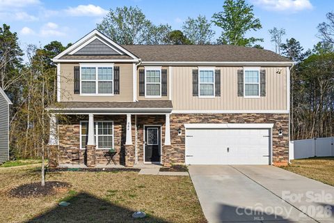 664 Saddlebred Lane