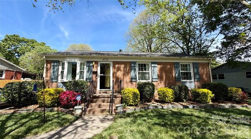 4516 Brooktree Drive sold home in Westchester, Charlotte, NC