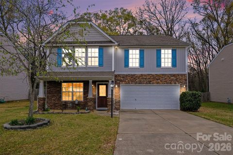 14212 Waterlyn Drive sold home in Waterlyn, Charlotte, NC