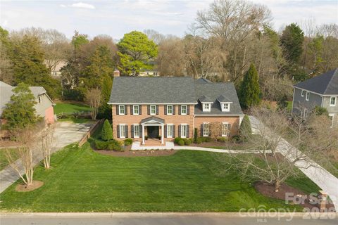 3025 Foxridge Road