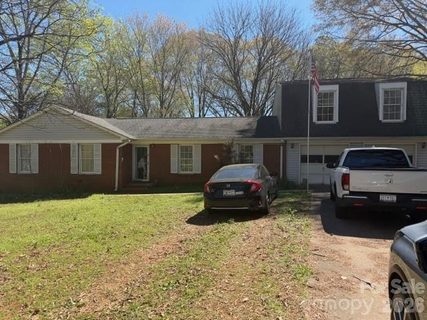 204 Arbor Court