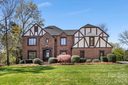 10149 Foxhall Drive sold home in Charlotte, SC