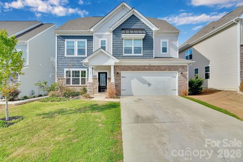 168 Haddonsfield Drive active home in Gambill Forest, Mooresville, NC