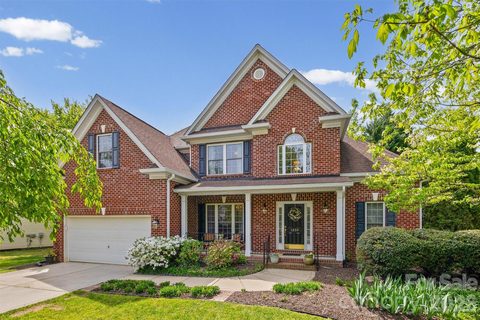 1836 Montague Road sold home in Autumn Cove At Lake Wylie, Clover, SC