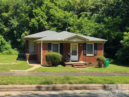 3106 Capitol Drive sold multi-family property in Berry Hill, Charlotte, NC