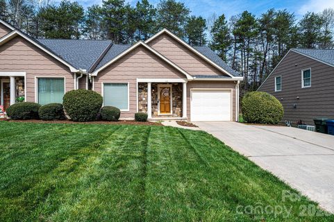 142 39th Avenue Court sold townhome in Cedar Grove, Hickory, NC