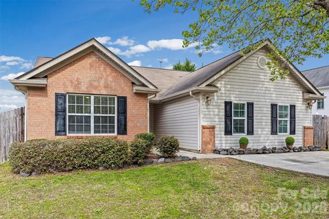 145 Pheasant Ridge Circle sold home in Pheasant Ridge, York, SC