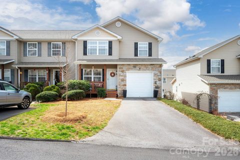107 Loch Haven Road sold townhome in Brookhaven Village, Swannanoa, NC