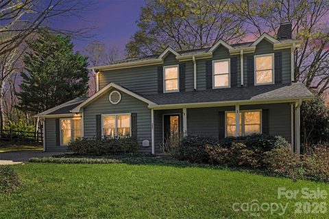 207 Treeline Drive sold home in Lakewood, Belmont, NC