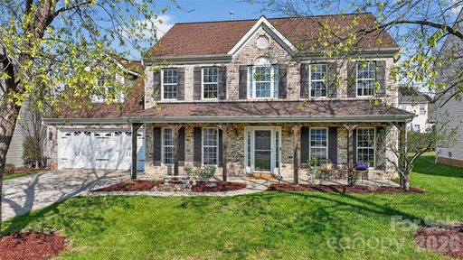 11028 Grapeyard Court sold home in Steele Creek, Charlotte, NC