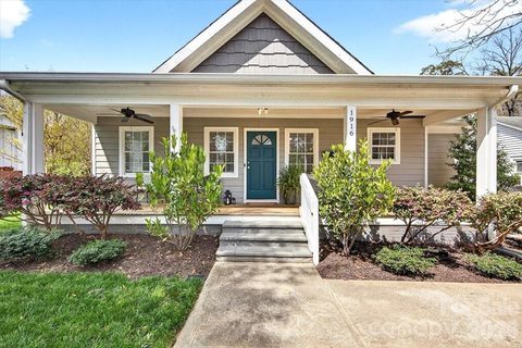 1916 Garibaldi Avenue sold home in Marsh Estates, Charlotte, NC