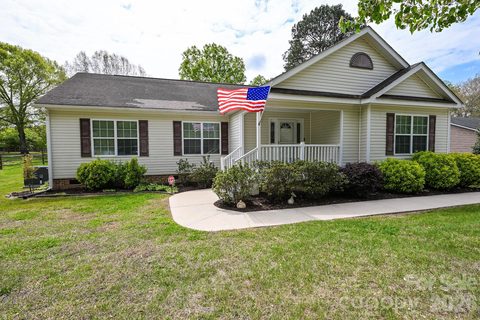 105 Woodland Lane sold home in Timberlake, Monroe, NC