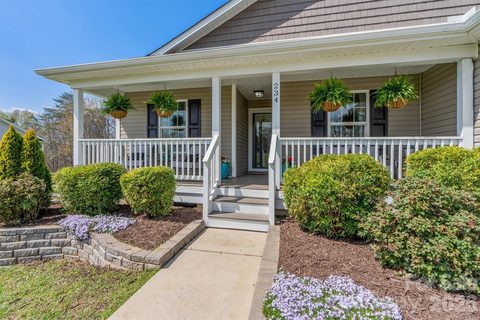 234 Planters Row Road sold home in Planters Ridge, Iron Station, NC